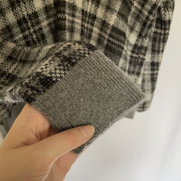 Banana Republic Womens V-Neck Plaid Sweater knit oversized grandpa detail fall - Picture 4 of 7